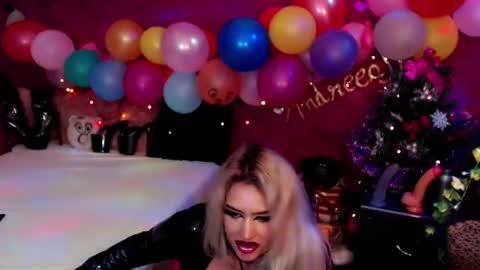 andreeajj online show from January 1, 2025, 2:51 am