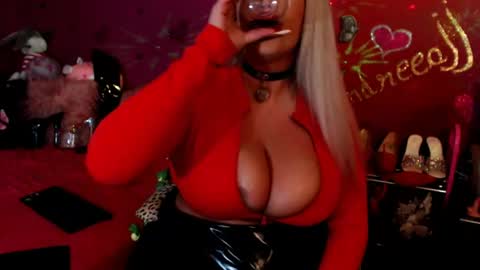 Snapshot of andreeajj chatting on June 13, 2026, 3:32 pm andreeajj online show from June 13, 2026, 3:32 pm