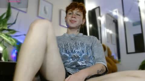 Snapshot of andreewwolffman chatting on May 31, 2026, 6:09 pm Andrew online show from May 31, 2026, 6:09 pm