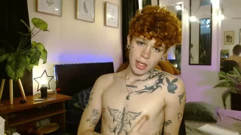 Snapshot of andreewwolffman chatting on June 3, 2026, 2:33 pm Andrew online show from June 3, 2026, 2:33 pm