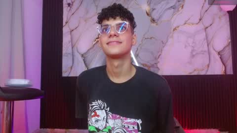 Andreh  online show from November 14, 2025, 12:31 am