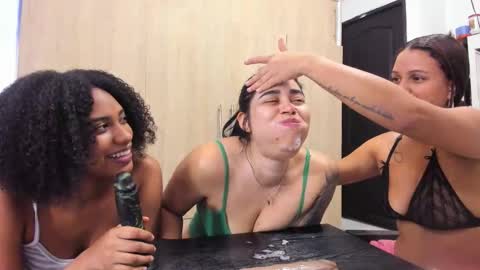 yudith online show from September 9, 2025, 8:41 pm