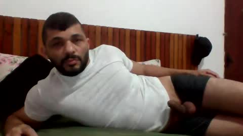 andreloko123 online show from November 11, 2025, 1:27 am