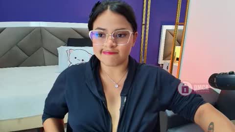 andrerouse_20 online show from September 13, 2025, 9:03 pm