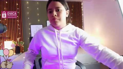 andrerouse_20 online show from September 14, 2025, 11:09 am