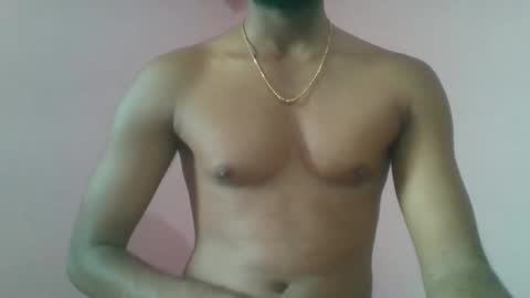 andres01_ online show from November 5, 2025, 4:12 am