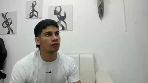 ANDRES  online show from September 17, 2025, 4:25 am