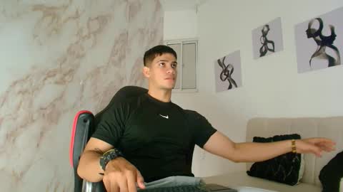 ANDRES  online show from January 9, 2026, 4:15 am