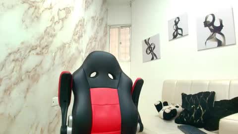 ANDRES  online show from January 10, 2026, 12:51 pm