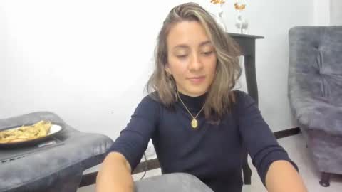 Isa  --------- online show from December 20, 2024, 2:52 am