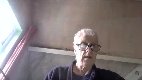 Snapshot of andrew160258 chatting on April 9, 2026, 12:54 pm Andrew online show from April 9, 2026, 12:54 pm