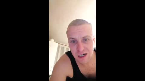 Snapshot of andrew3356577 chatting on February 15, 2026, 10:50 pm andrew3356577 online show from February 15, 2026, 10:50 pm