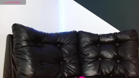 Andrew G online show from September 28, 2025, 11:37 am