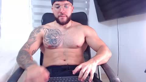 andrew_holden__ online show from January 10, 2026, 10:36 pm