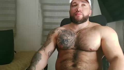 Snapshot of andrew_holden__ chatting on July 16, 2026, 1:33 am andrew_holden__ online show from July 16, 2026, 1:33 am