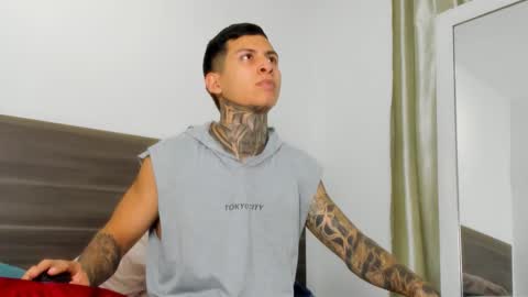 Snapshot of andrew_sanders69 chatting on December 2, 2025, 11:45 pm andrew_sanders69 online show from December 2, 2025, 11:45 pm