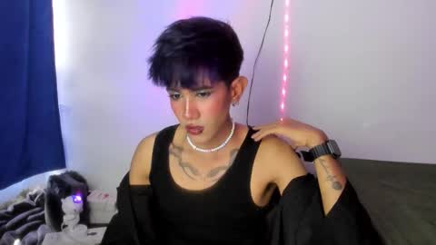 Snapshot of andrew_uwu_ chatting on October 11, 2025, 7:45 pm ANDREW independent model online show from October 11, 2025, 7:45 pm