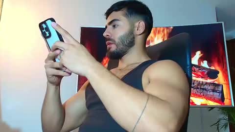 ANDREW WEST online show from February 25, 2025, 11:44 pm