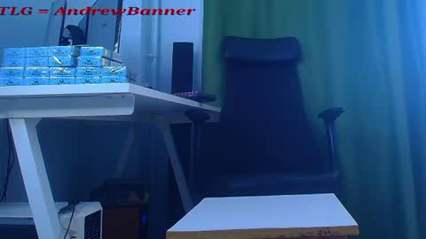 Snapshot of andrewbanner chatting on July 20, 2026, 8:06 am MasterRomania online show from July 20, 2026, 8:06 am