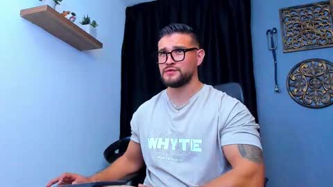 Andrew Diaz online show from February 2, 2026, 5:28 am