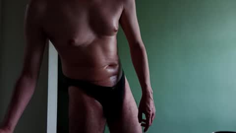 Snapshot of andrewmature chatting on April 26, 2026, 8:39 pm andrewmature online show from April 26, 2026, 8:39 pm