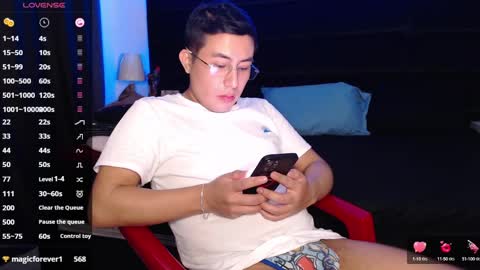 andrewmhilton_ online show from March 9, 2025, 11:25 pm