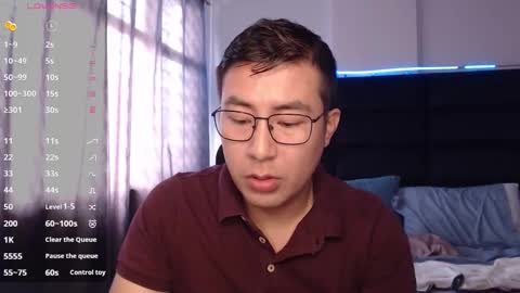 andrewmhilton_ online show from October 24, 2025, 4:03 pm