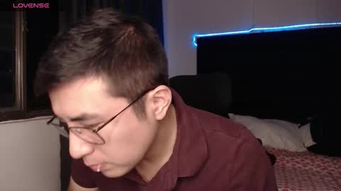 andrewmhilton_ online show from February 17, 2026, 5:48 am