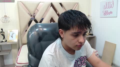 ANDREW online show from February 4, 2025, 12:00 pm