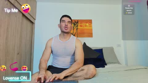 andrewstelee online show from September 12, 2025, 5:29 am