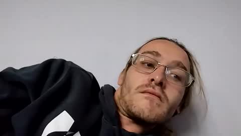 andrewwhitby online show from September 20, 2025, 12:50 pm