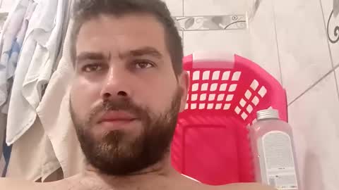 Snapshot of andrey21q chatting on October 3, 2025, 8:22 am andrey21q online show from October 3, 2025, 8:22 am