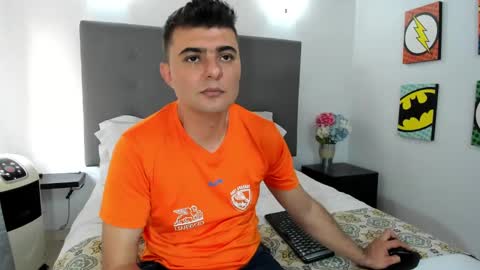 andrhes muller online show from January 25, 2025, 7:07 pm