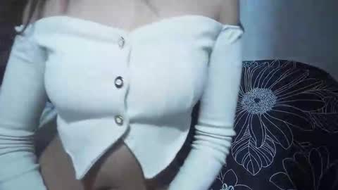 Snapshot of andriana05 chatting on February 23, 2026, 1:25 am Andriana05 online show from February 23, 2026, 1:25 am