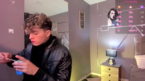      online show from December 12, 2024, 11:40 am