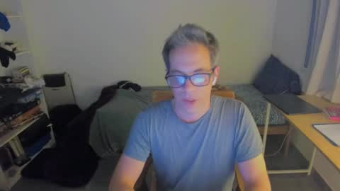 Andrew online show from January 31, 2025, 4:03 am