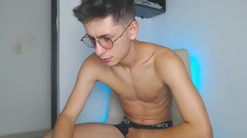 andy_collins__ online show from October 27, 2025, 6:45 pm