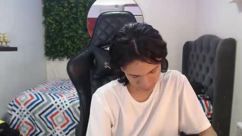 andy_dan1 online show from January 18, 2025, 1:51 pm