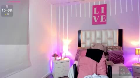 Andrea online show from January 8, 2026, 1:02 pm