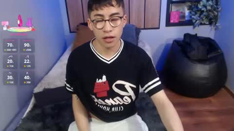 Andy online show from July 25, 2026, 8:28 pm