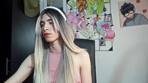 Andy van der Rose online show from September 17, 2025, 5:42 am