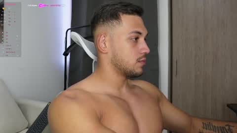 Snapshot of andy_weld chatting on July 12, 2026, 10:56 pm my onlyfans online show from July 12, 2026, 10:56 pm