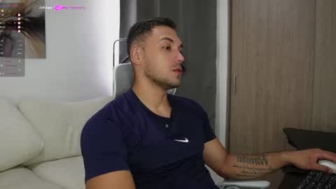 Snapshot of andy_weld chatting on July 20, 2026, 6:21 pm my onlyfans online show from July 20, 2026, 6:21 pm
