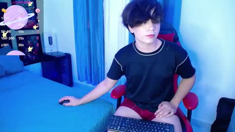 andy online show from March 7, 2025, 10:32 pm