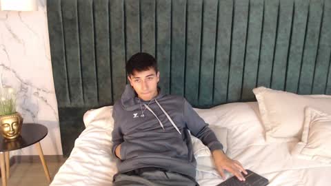 Andy Joy  online show from January 12, 2025, 11:50 am