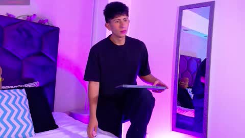 andyjustgame  online show from March 13, 2026, 4:52 am