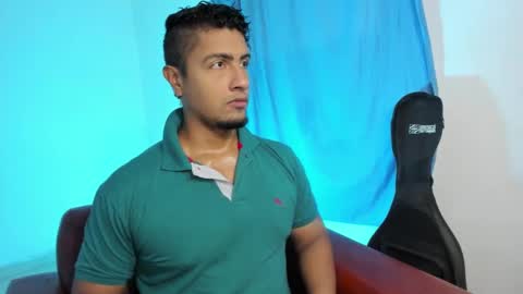 Snapshot of andylemonda chatting on February 28, 2025, 1:14 pm andylemonda online show from February 28, 2025, 1:14 pm