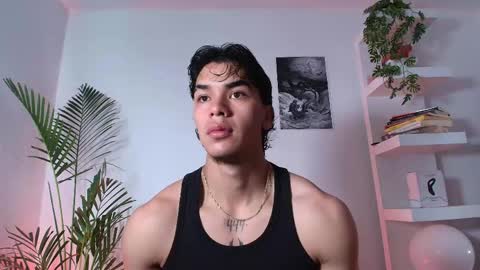 Snapshot of andypalmerr chatting on May 27, 2026, 11:40 am andypalmerr online show from May 27, 2026, 11:40 am