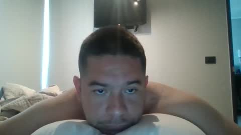 Snapshot of andyzeta10 chatting on March 14, 2026, 12:54 pm andyzeta10 online show from March 14, 2026, 12:54 pm