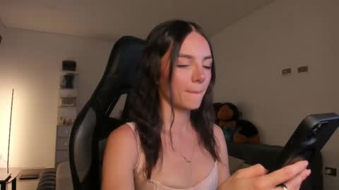      online show from March 4, 2026, 2:17 am